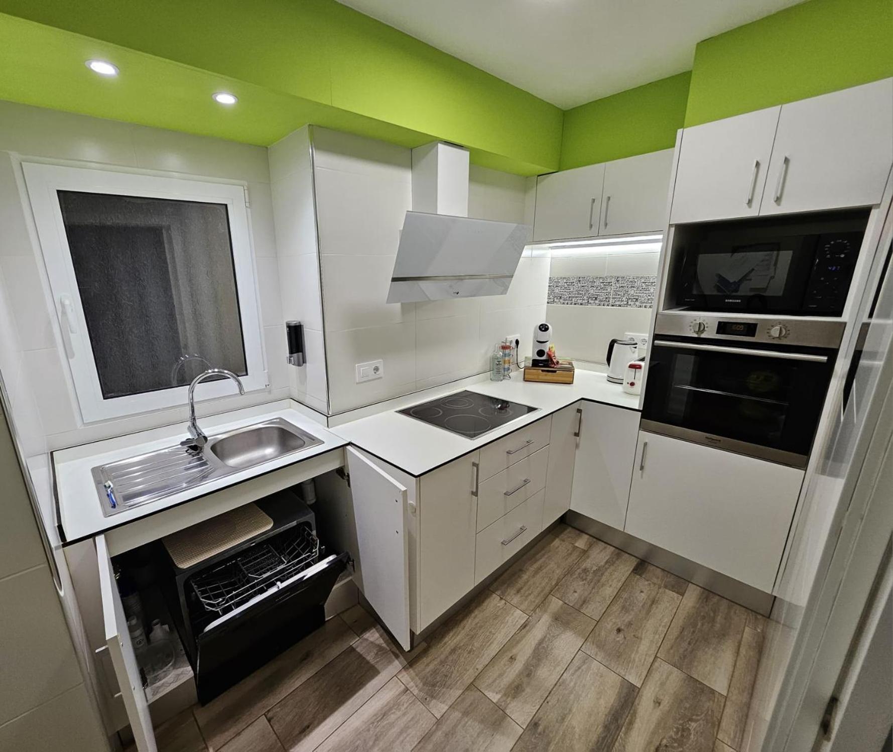Apartment Nuria Figueres (Girona)