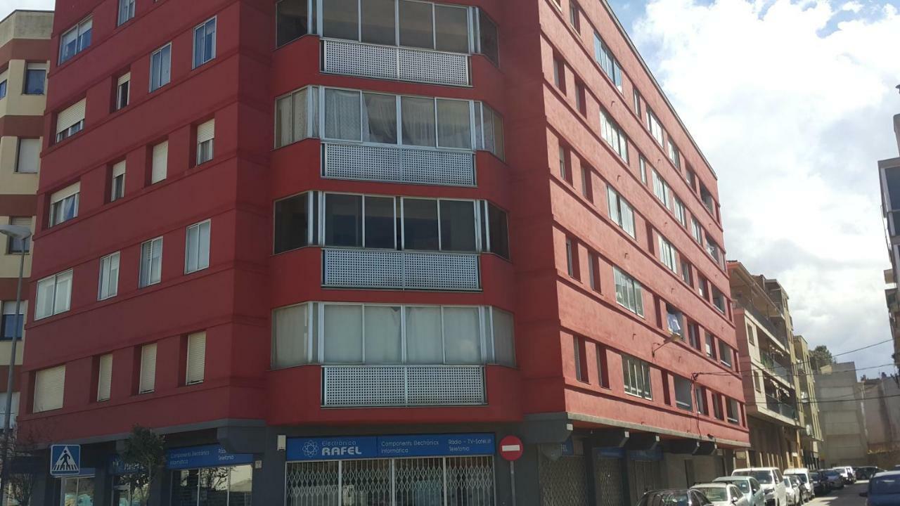 Nuria Appartement *